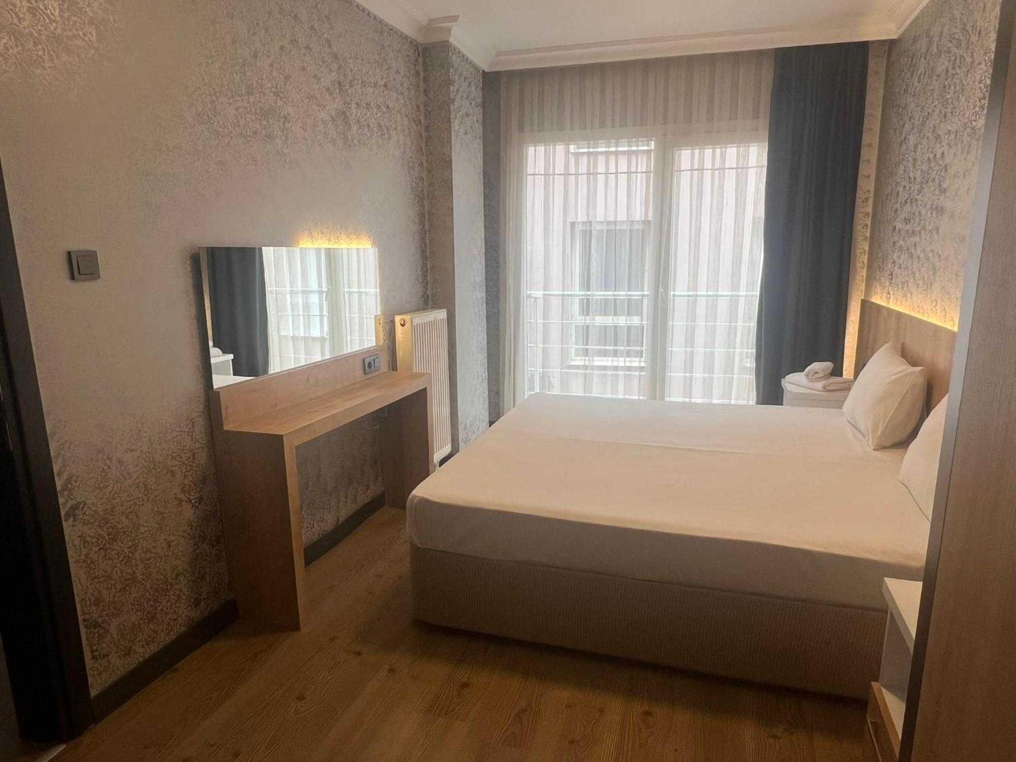 Park Ulusoy Hotel Ізмір Екстер'єр фото